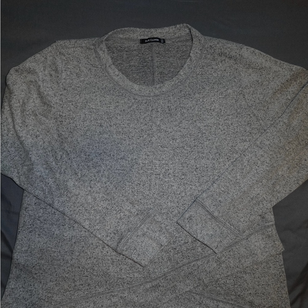 Pink Clover Women’s Heathered Gray Crewneck Sweater